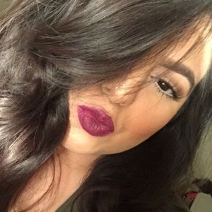 Meet your Posher, Marissa